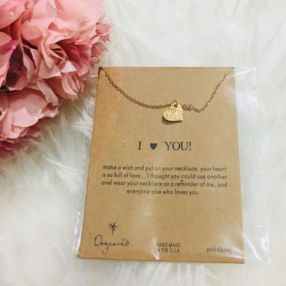 Message necklace. I love you